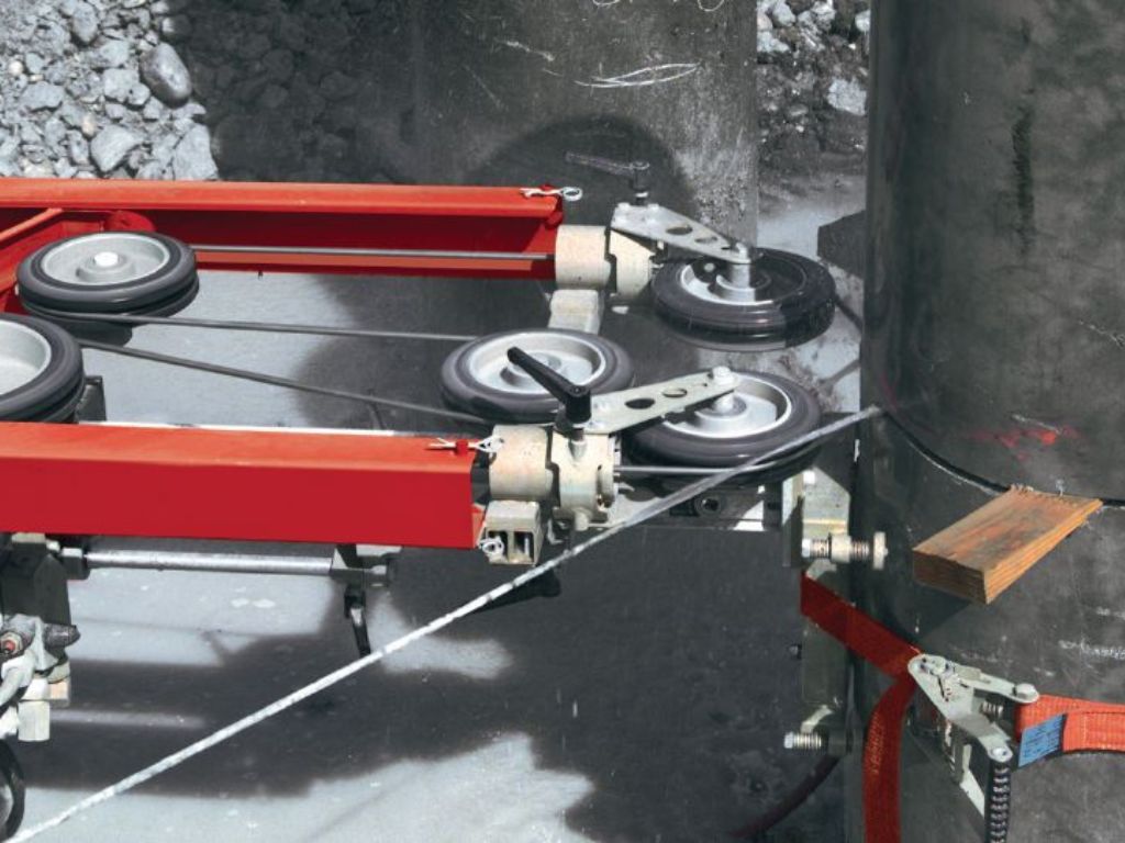 Equipos y herramienta diamantada para pases, cortes y demoliciones 2