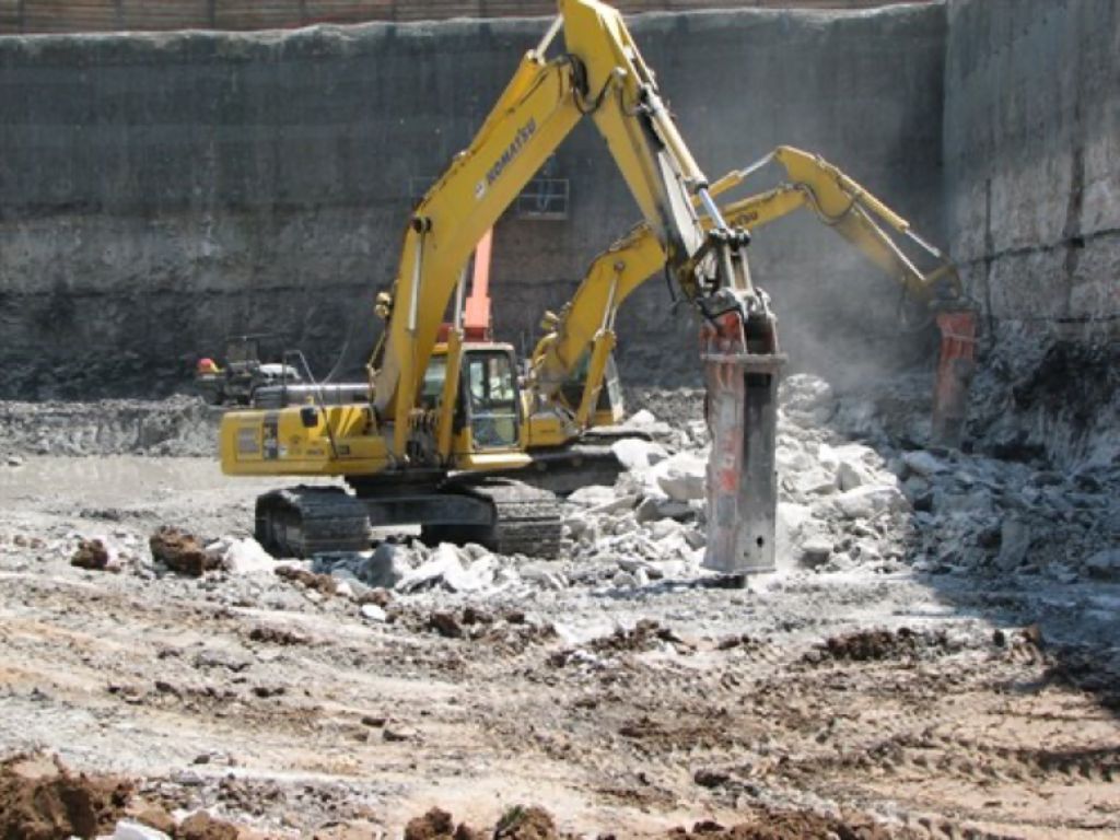 Martillos hidráulicos grandes, medianos y manuales 3